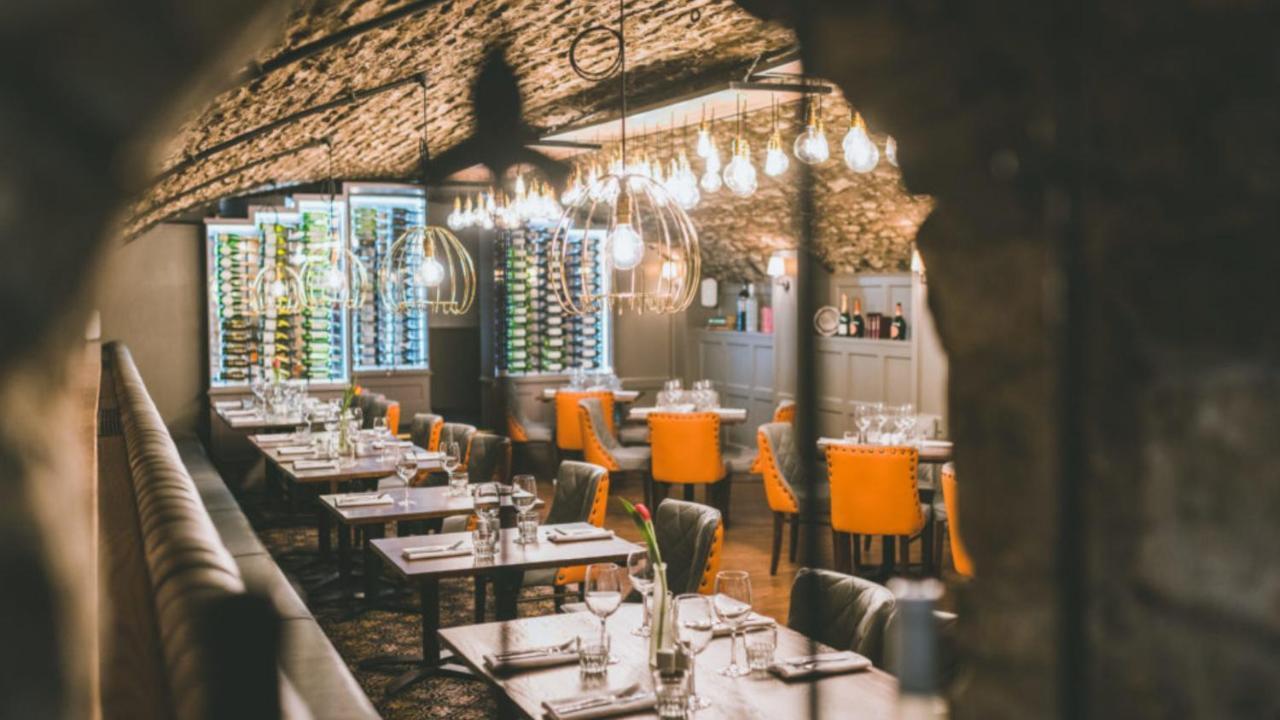 Hotel The Bear, Cowbridge Zewnętrze zdjęcie